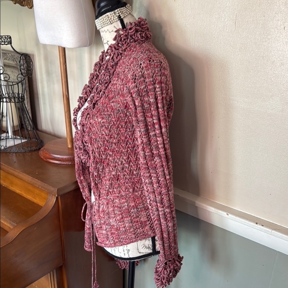 Women's Pink Sweater with Ruffled Trim - Picture 4 of 7